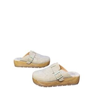Women's Korks clog sandals size 10 good condition